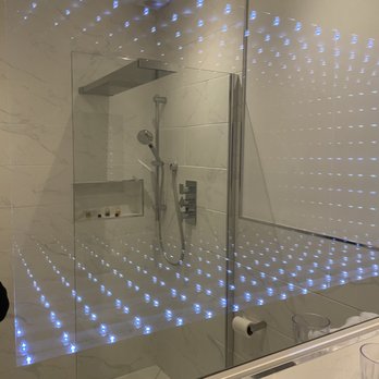 23 Mayfield Boutique Guest House - This  modern bathroom mirror did not fit in with the antique decor in the rest of the room and house. - Bed & Breakfast Near Me - Edinburgh, EDH