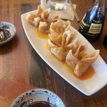 Blue Sushi Sake Grill - Sushi Bars Near Me - Des Moines, Iowa Blue Sushi Sake Grill - Sushi Bars Near Me - Des Moines, Iowa