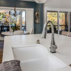 Upstate Granite Solutions - Calacatta Fabulous Quartz