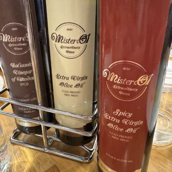Mister O1 Extraordinary Pizza Dr Phillips - Olive oil and balsamic vinegar brought to the table --Great with pizza and burrata - Italian Near Me - Orlando, Florida Mister O1 Extraordinary Pizza Dr Phillips - Olive oil and balsamic vinegar brought to the table --Great with pizza and burrata - Italian Near Me - Orlando, Florida