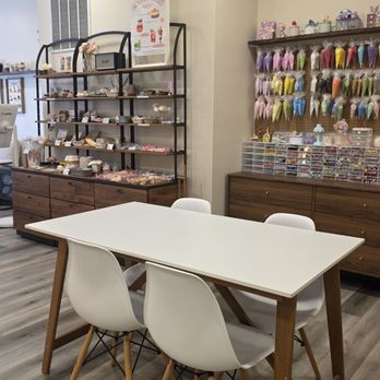 Chew & Chill - One of the crafting tables - Art Classes Near Me - Gaithersburg, Maryland