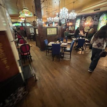 The Old Spaghetti Factory - Italian Near Me - Phoenix, Arizona