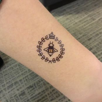 Savannah Bee - Free tattoos by the register made my daughter's day, lol... that was after I bought her the honey, lip balm and comb! All fantastic! - Cosmetics & Beauty Supply Near Me - Boulder, Colorado