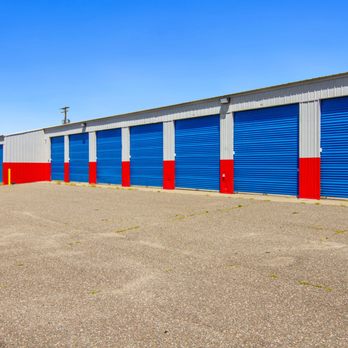 US Storage Centers - exterior units - Self Storage Near Me - Crystal, Minnesota US Storage Centers - exterior units - Self Storage Near Me - Crystal, Minnesota