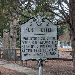 Fort Totten Historical Marker - Fort Totten Historical Marker, New Bern