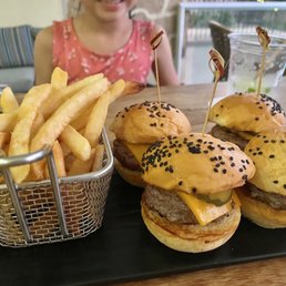Sliders 280 pesos (6.2022)