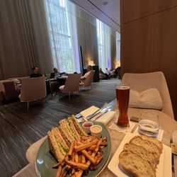 D Bar
