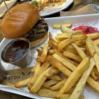Batch & Brine - Au poivre burg pretty good - Burgers Near Me - Lafayette, California