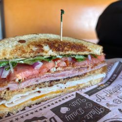 Bite Cafe - Deluxe Club Sandwhich