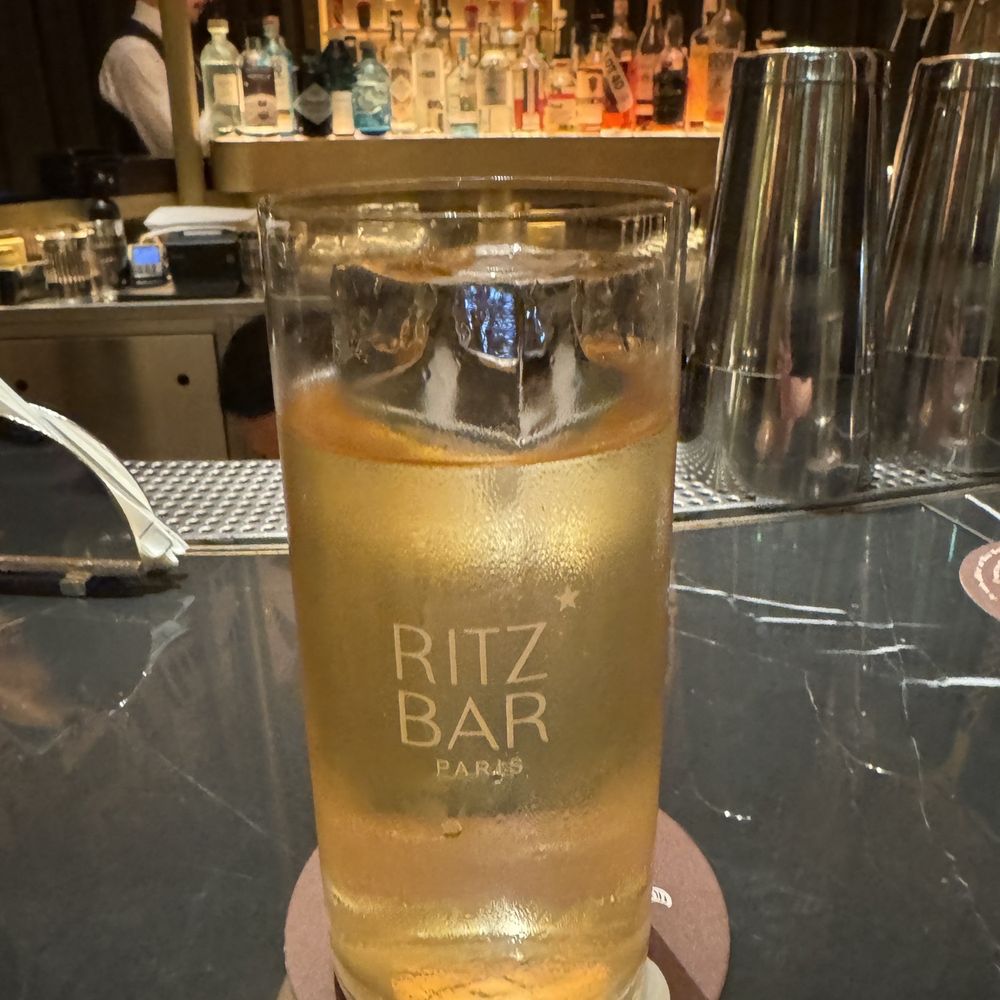 Ritz Bar - Ginger based cocktail - Bars Near Me - Paris, 75 Ritz Bar - Ginger based cocktail - Bars Near Me - Paris, 75