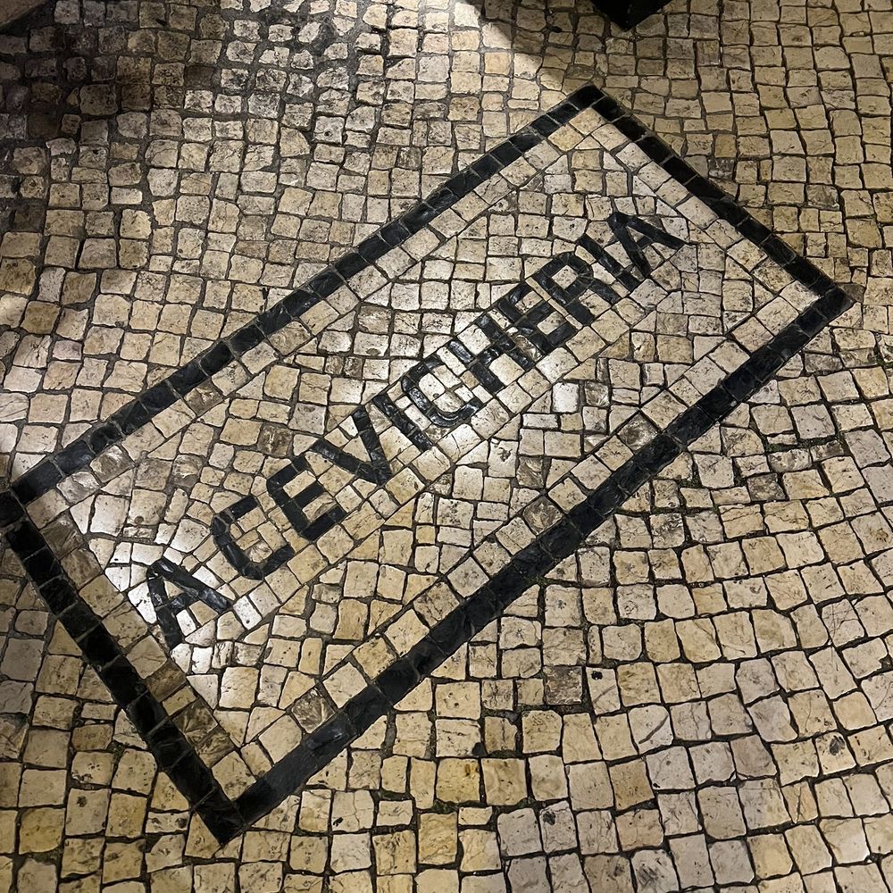 A Cevicheria - Gastropubs Near Me - Lisbon, 11
