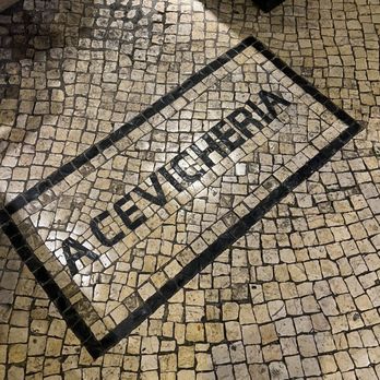 A Cevicheria - Gastropubs Near Me - Lisbon, 11