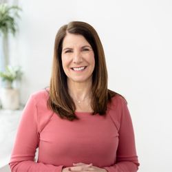 Tracey Lactation & Bodywork - Tracey Jedrzejek MA, IBCLC, CST, CIMI