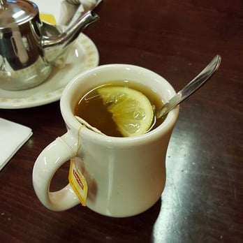 Shay's - Hot tea with Lemon and Honey - Breakfast & Brunch Near Me - Cleveland, Ohio