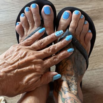 Friendly Nails and Spa - Thank you Annabelle & Luna for doing my nails and feet. Always a great job. 10 years of service. Thanks for the kindness always. - Nail Salons Near Me - La Mirada, California