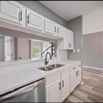 Golden Construction DFW - cabinets paint - Roofing Near Me - Duncanville, Texas Golden Construction DFW - cabinets paint - Roofing Near Me - Duncanville, Texas