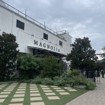 Magnolia Market - Home Decor Near Me - Waco, Texas Magnolia Market - Home Decor Near Me - Waco, Texas