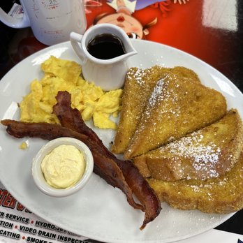 Jamms Restaurant - Traditional and Jamms French Toast - Breakfast & Brunch Near Me - Las Vegas, Nevada Jamms Restaurant - Traditional and Jamms French Toast - Breakfast & Brunch Near Me - Las Vegas, Nevada