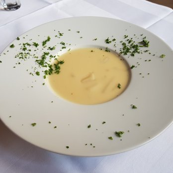 Berliner Hof - Spargelcremesuppe - German Near Me - Berlin, BE Berliner Hof - Spargelcremesuppe - German Near Me - Berlin, BE