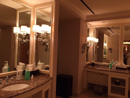 The Ritz-Carlton Spa by null