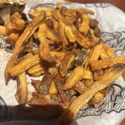 Cold nasty fries that look like they were sweet potato fries, Four people all with different items. Save your money and go elsewhere. Cold nasty fries that look like they were sweet potato fries, Four people all with different items. Save your money and go elsewhere.