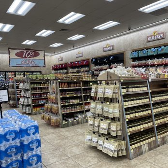 Buc-ee's - Convenient store area - Gas Stations Near Me - Katy, Texas