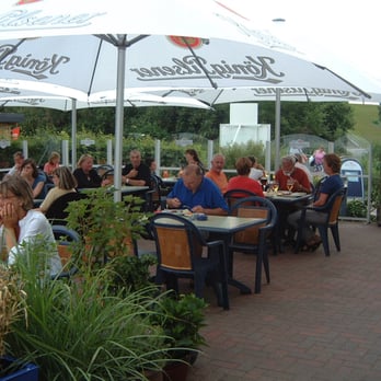 Restaurant Krabbe - Unsere ruhige Terrasse - Seafood Near Me - Büsum, SH