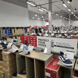 DSW Designer Shoe Warehouse
