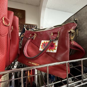 Rosa’s Resale - Thrift Stores Near Me - Montgomery, Texas