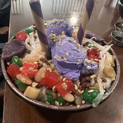 The Filpino Noodle Joint - Narra Restaurant and Lounge - Halo Halo