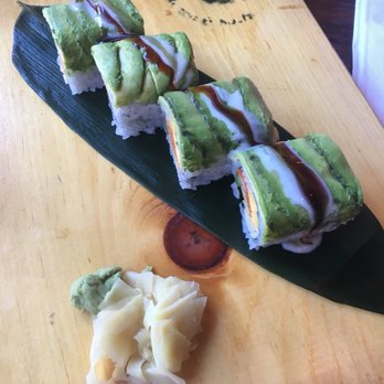 Bubblefish - Green Peace Roll (sweet potato tempura, asparagus, cucumber, mango, topped with sliced avocado and mango puree) - Taiwanese Near Me - Philadelphia, Pennsylvania Bubblefish - Green Peace Roll (sweet potato tempura, asparagus, cucumber, mango, topped with sliced avocado and mango puree) - Taiwanese Near Me - Philadelphia, Pennsylvania