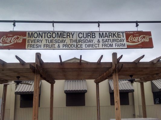 Montgomery Curb Market by null