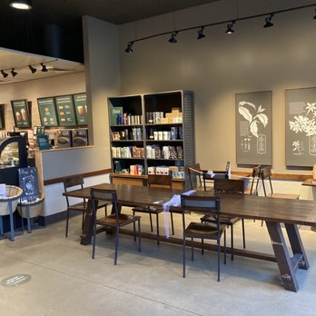 Starbucks - Just inside the shop - signage and ribbons to help with social distancing - Coffee & Tea Near Me - Durham, North Carolina Starbucks - Just inside the shop - signage and ribbons to help with social distancing - Coffee & Tea Near Me - Durham, North Carolina
