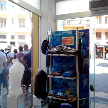 Pampling.com Camisetas - Plaza Lope de Vega desde la tienda - Fashion Near Me - Valencia, V