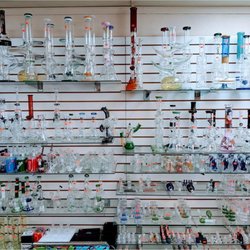 TOKERS VAPE & SMOKE