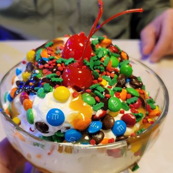 Moonlite Diner - Diners Near Me - Hollywood, Florida