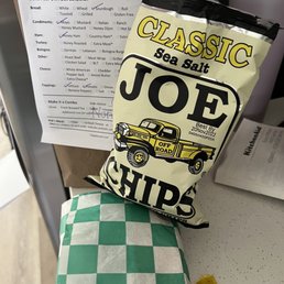 Sammich and chips Sammich and chips