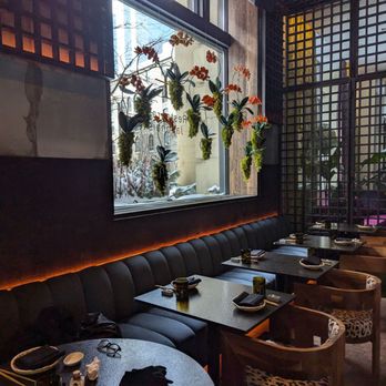 Yubari - Yubari - Japanese Near Me - Montreal, Quebec