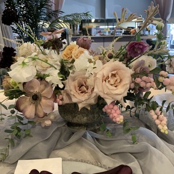 Lizy Bowden Floral Design - Florals we were shown during our in-person consultation meeting. - Floral Designers Near Me Lizy Bowden Floral Design - Florals we were shown during our in-person consultation meeting. - Floral Designers Near Me