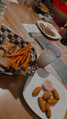 Stay and Play Game Cafe by null