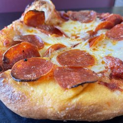 Bino's Pizza