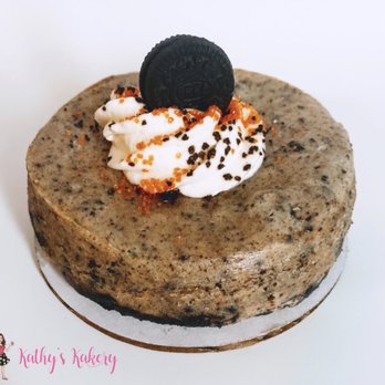 Kathy's Kakery - Halloween Oreo mini cheesecake - Desserts Near Me Kathy's Kakery - Halloween Oreo mini cheesecake - Desserts Near Me