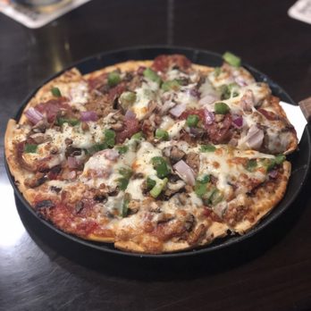 DaVinci's Pizza - DaVinci's Special on Cauliflower crust - Pizza Near Me - Frankfort, Kentucky DaVinci's Pizza - DaVinci's Special on Cauliflower crust - Pizza Near Me - Frankfort, Kentucky