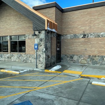 Wendy's - an empty parking lot in front of a brick building - Burgers Near Me - Highland, Utah Wendy's - an empty parking lot in front of a brick building - Burgers Near Me - Highland, Utah
