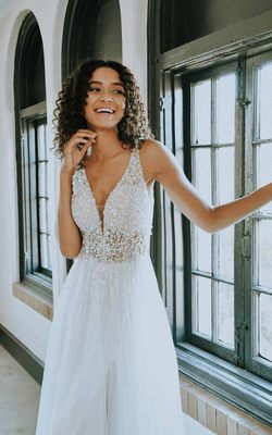 Angela's Bridal by null