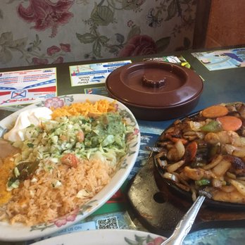 Paso Del Norte - Vegetarian Fajitas (without tofu) - Mexican Near Me - Blaine, Washington Paso Del Norte - Vegetarian Fajitas (without tofu) - Mexican Near Me - Blaine, Washington