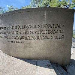 Lewis and Clark Monument Park
