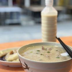 根記粥麵店 - 皮蛋粥，腸粉，豆漿。