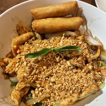 Basil Asian Bistro - The entree I ordered. Chicken, rice noodles and Thai rolls. Excellent dish! - Szechuan Near Me - Wooster, Ohio