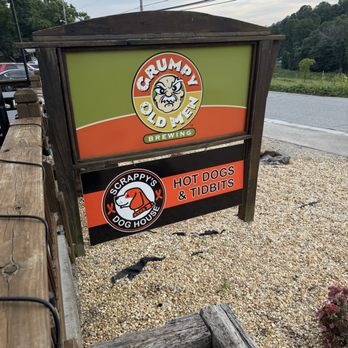 Grumpy Old Men Brewing - Breweries Near Me - Blue Ridge, Georgia Grumpy Old Men Brewing - Breweries Near Me - Blue Ridge, Georgia